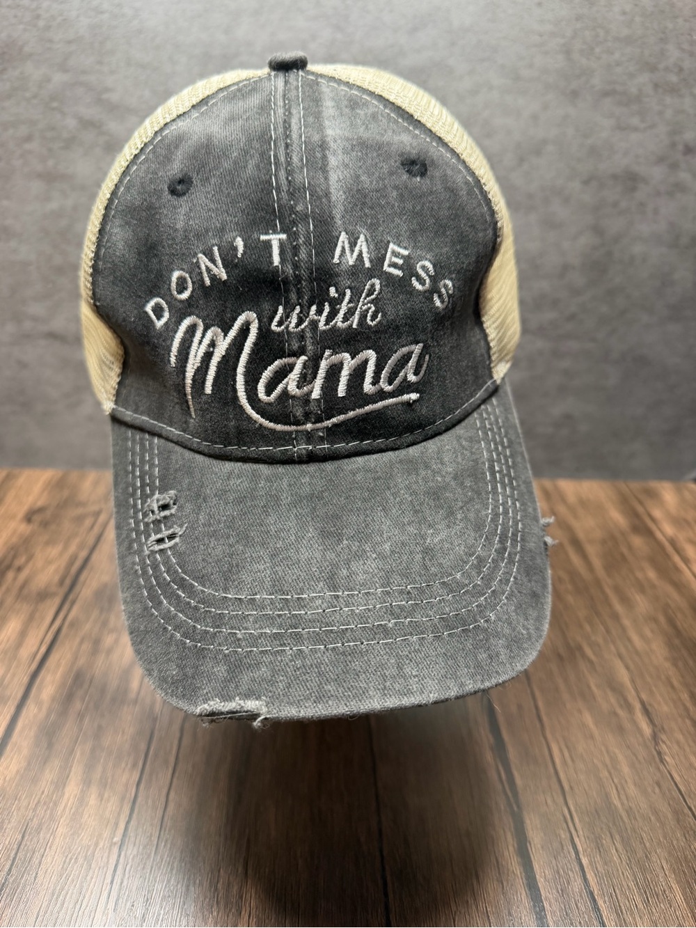 Don't Mess With Mama Distressed Trucker Hat - Gray/Cream